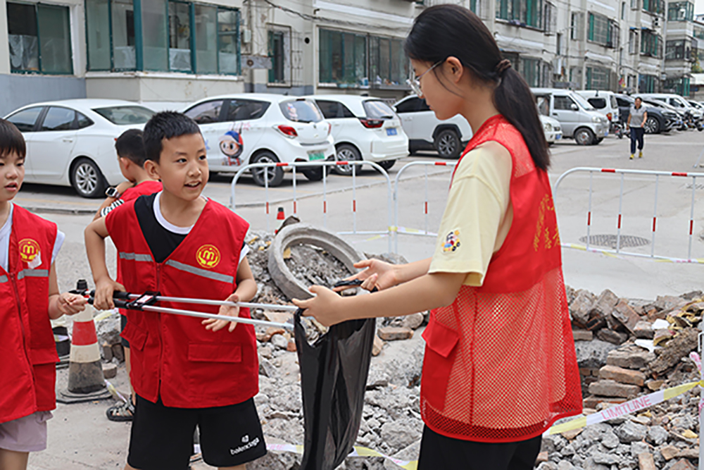 6c1234c6c1a84a9484250ebe280a20ec.jpg 6.jpg