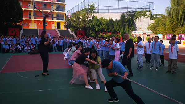 f4c969edb6bc42d8aa913d2d560e333f.jpg 1.jpg