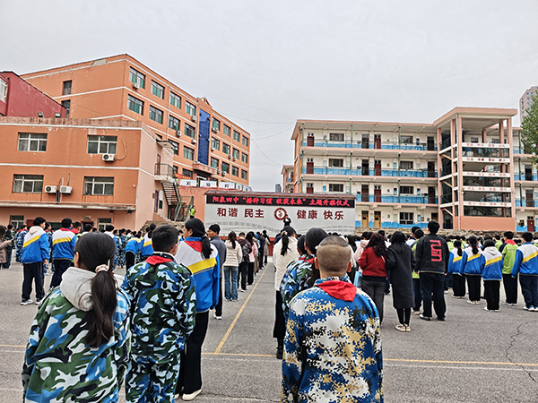 c452e43774514fe2b08c2641e8659e38.jpg 封面_proc.jpg