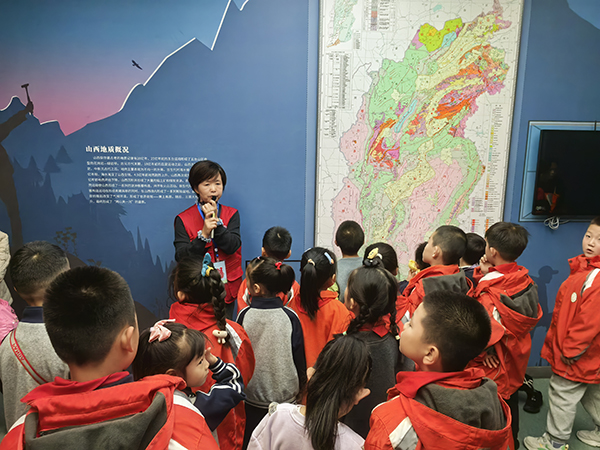 c6db6b66f0e64f8fb78eeb5cb5ac09ab.jpg 微信图片_2025-11-17_092949_127.jpg