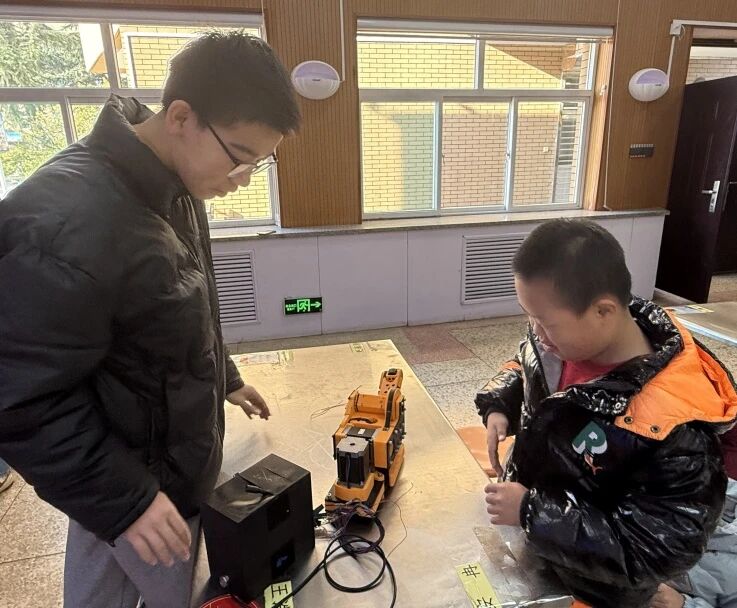 4715062fef9a46abb84bb08f71882b7b.jpg 微信图片_2025-12-09_110302_969.jpg